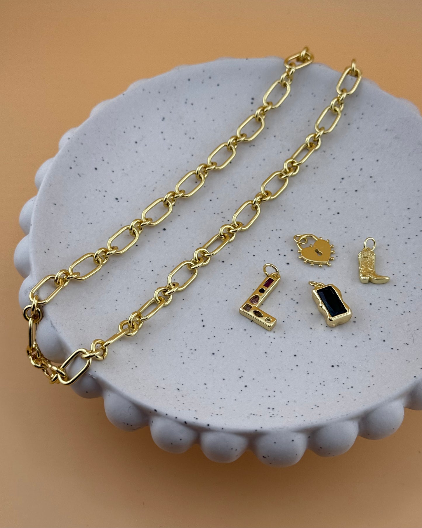 Cloe Nacklace with Multiple Lockets